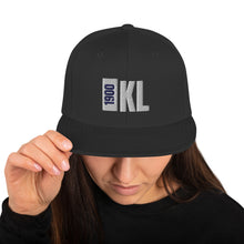 Lade das Bild in den Galerie-Viewer, KL 1900 Snapback-Cap
